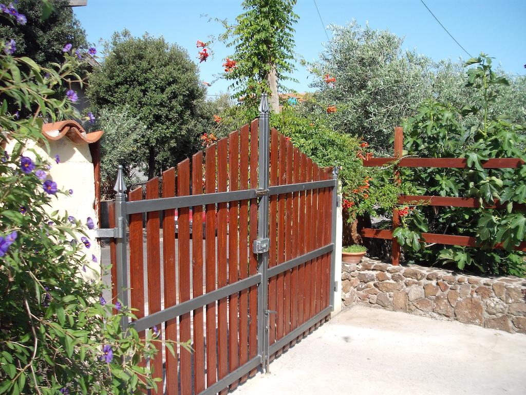 Domu De Palla- Iun-E5167 Bauladu Exterior foto